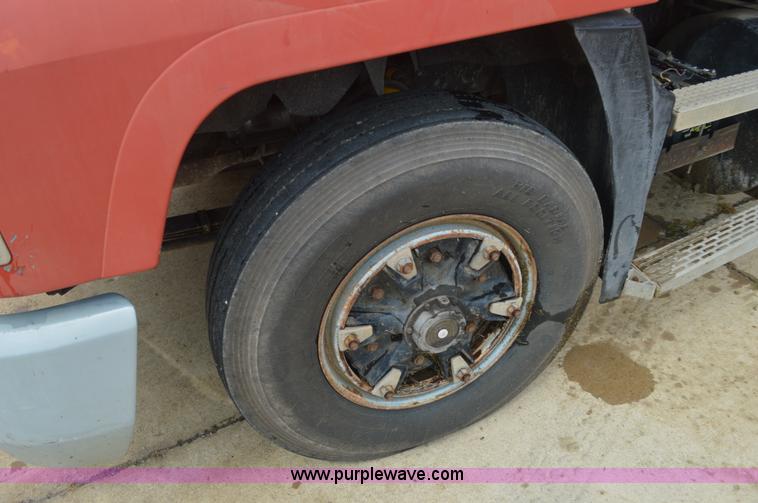 image for item BM9329 1993 Mack CH613 dump truck