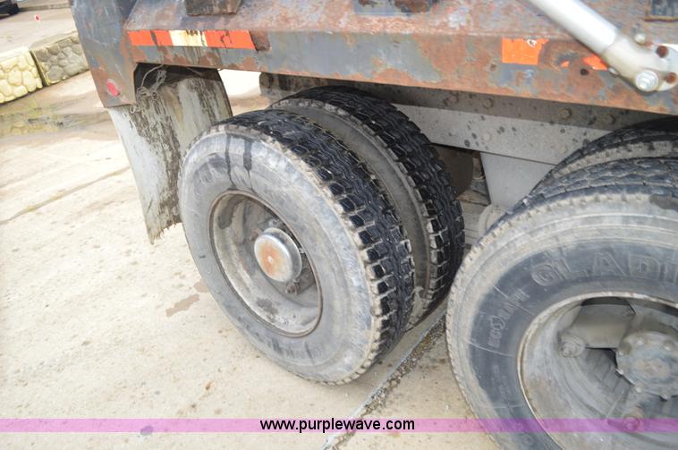 image for item BM9329 1993 Mack CH613 dump truck