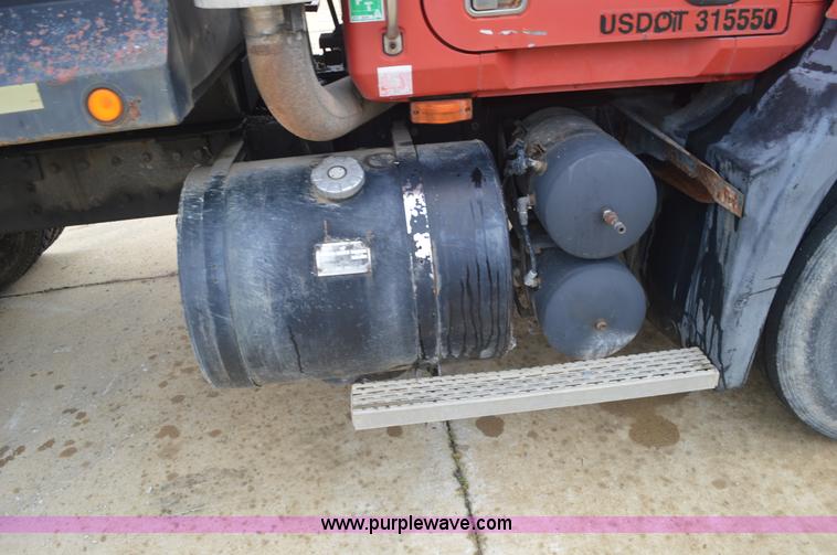 image for item BM9329 1993 Mack CH613 dump truck