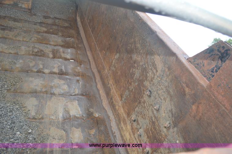 image for item BM9329 1993 Mack CH613 dump truck