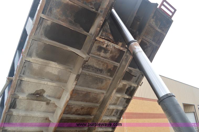 image for item BM9329 1993 Mack CH613 dump truck