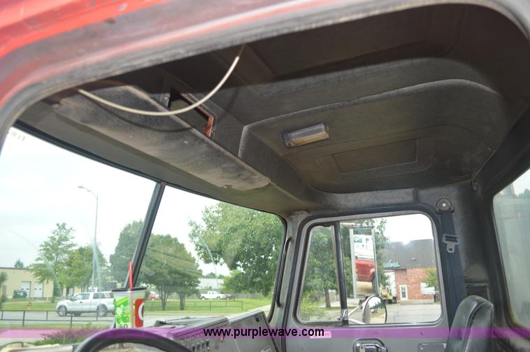 image for item BM9329 1993 Mack CH613 dump truck