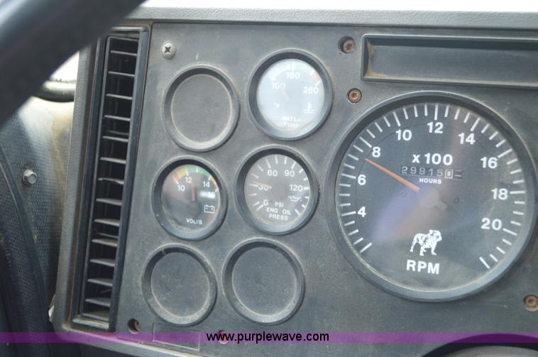 image for item BM9329 1993 Mack CH613 dump truck