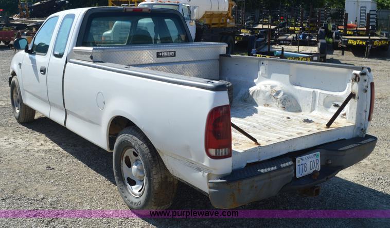image for item BM9330 2003 Ford F150 pickup truck