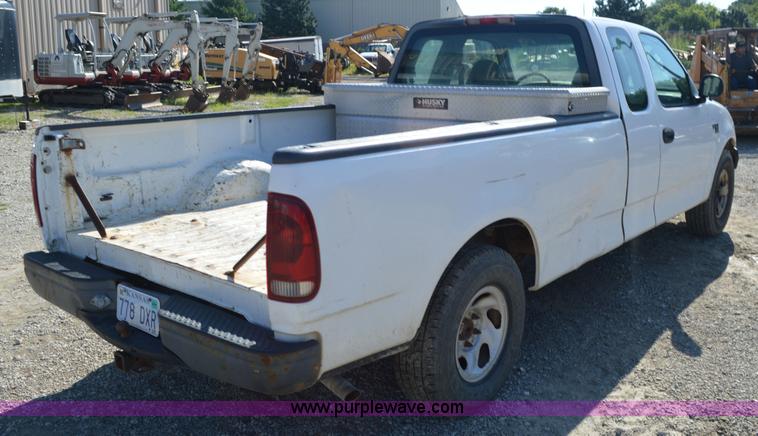 image for item BM9330 2003 Ford F150 pickup truck