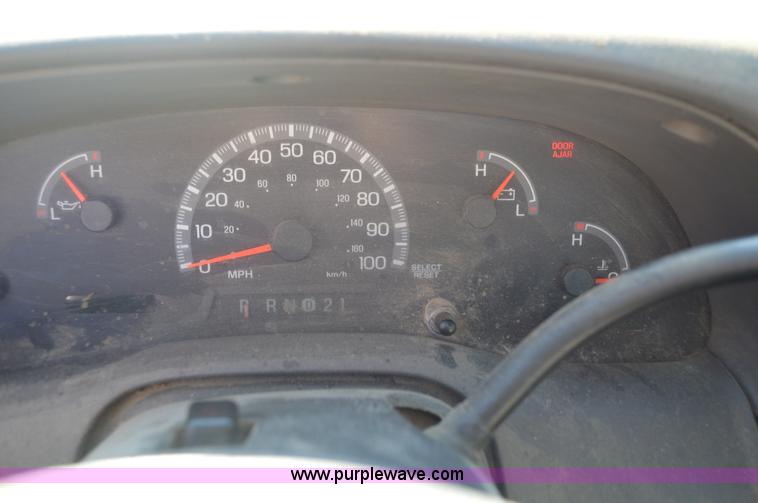 image for item BM9330 2003 Ford F150 pickup truck