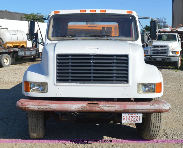 image for item BM9332 1997 International 4700 flat dump bed truck