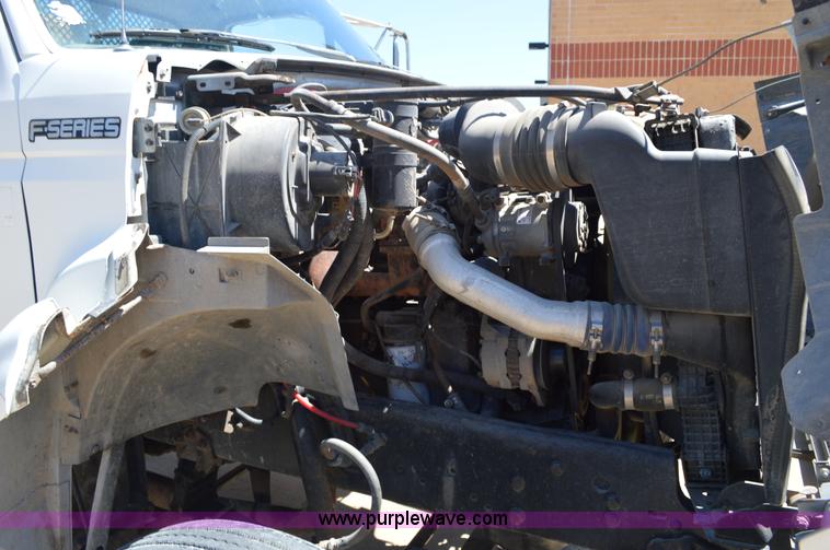 image for item BM9333 1998 Ford F800 Super Duty flatbed truck with mud mixer