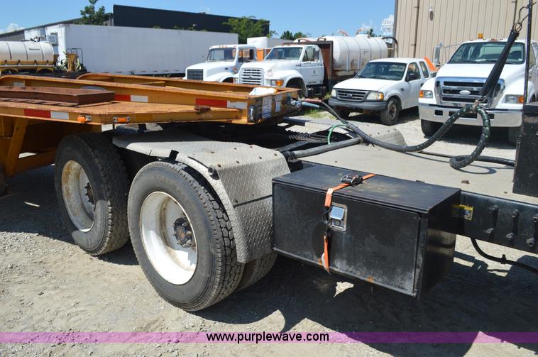 image for item BM9334 1997 Mack CH613 semi truck