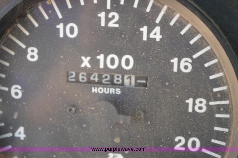 image for item BM9334 1997 Mack CH613 semi truck