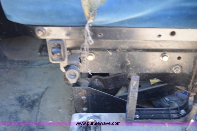 image for item BM9334 1997 Mack CH613 semi truck