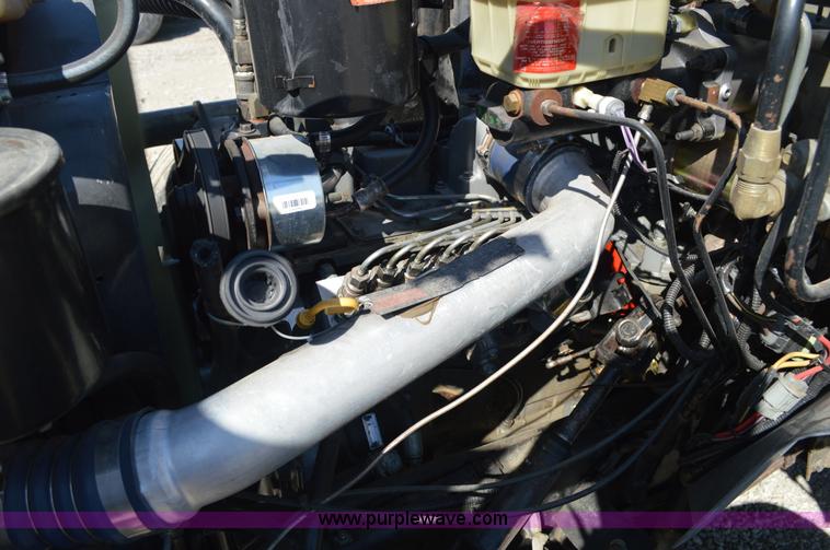 image for item BM9335 1997 Ford F800 flat dump bed truck