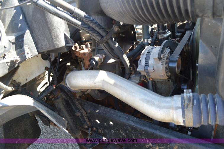 image for item BM9335 1997 Ford F800 flat dump bed truck