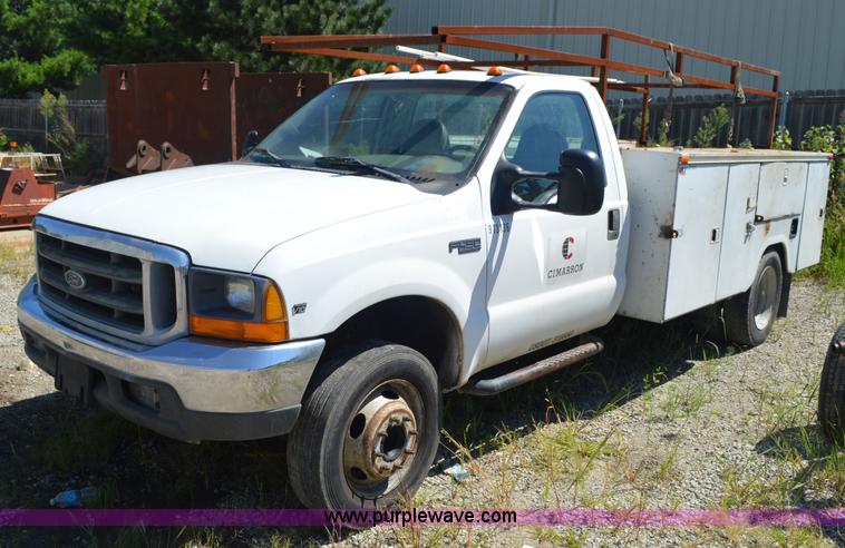 image for item BM9340 1999 Ford F450 service truck