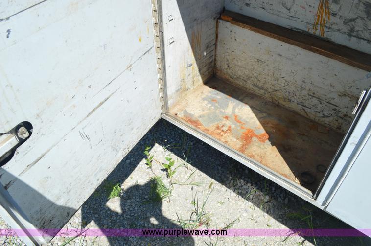 image for item BM9340 1999 Ford F450 service truck