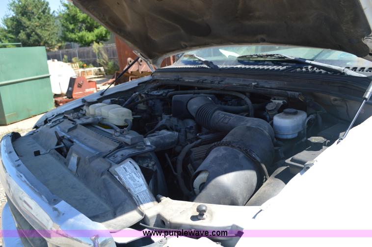 image for item BM9340 1999 Ford F450 service truck