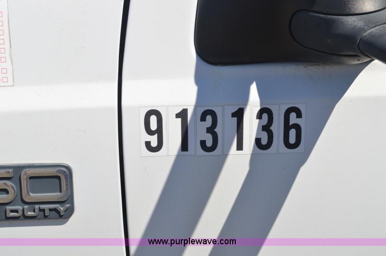 image for item BM9340 1999 Ford F450 service truck