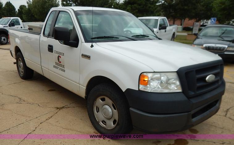 image for item BM9341 2008 Ford F150 XL pickup truck