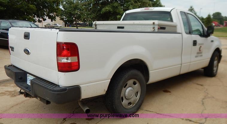 image for item BM9341 2008 Ford F150 XL pickup truck