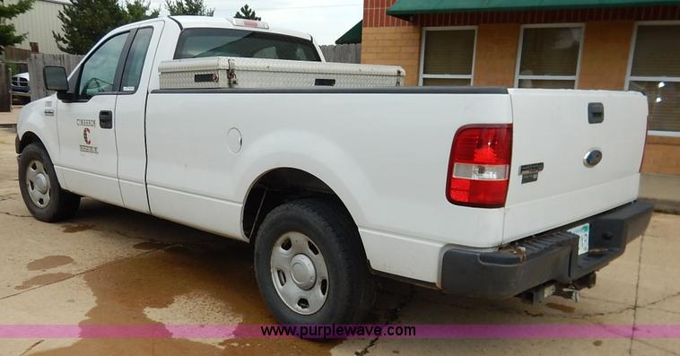 image for item BM9341 2008 Ford F150 XL pickup truck