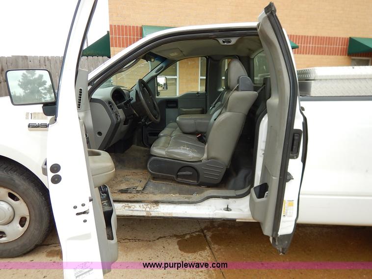 image for item BM9341 2008 Ford F150 XL pickup truck