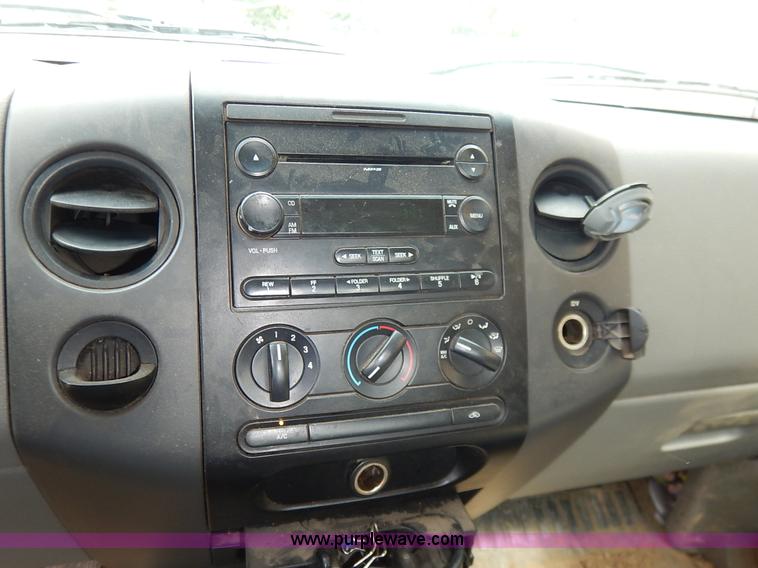 image for item BM9341 2008 Ford F150 XL pickup truck