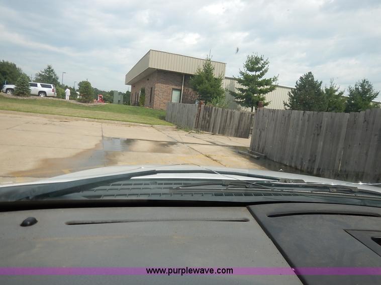 image for item BM9341 2008 Ford F150 XL pickup truck