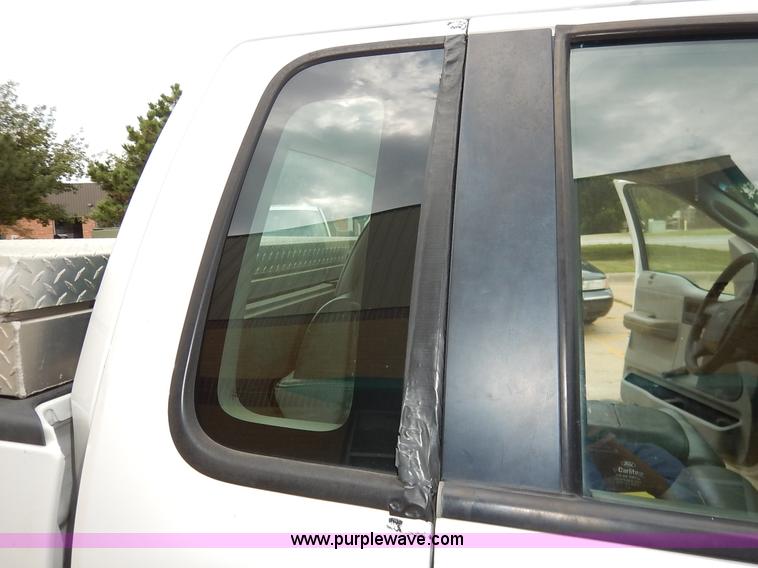 image for item BM9341 2008 Ford F150 XL pickup truck