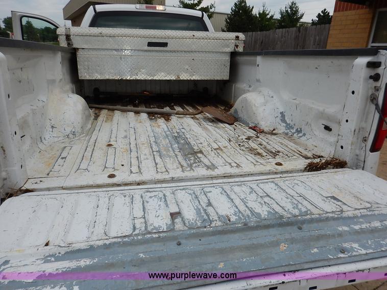 image for item BM9341 2008 Ford F150 XL pickup truck