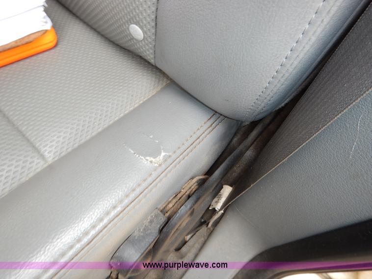 image for item BM9342 2006 Ford F150 XL SuperCab pickup truck