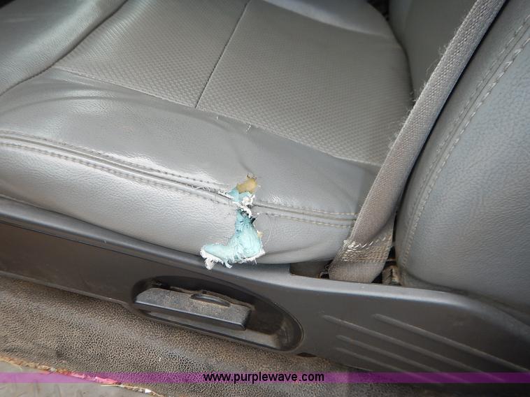 image for item BM9342 2006 Ford F150 XL SuperCab pickup truck