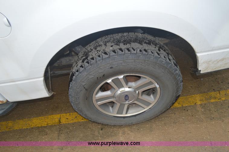 image for item BM9343 2007 Ford F150 SuperCrew pickup truck