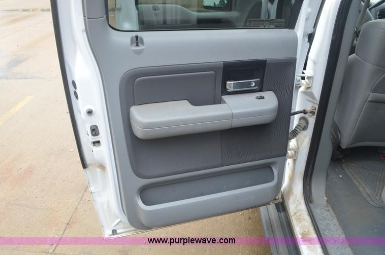 image for item BM9343 2007 Ford F150 SuperCrew pickup truck