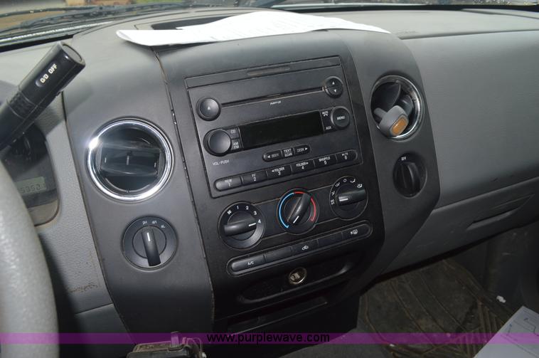 image for item BM9343 2007 Ford F150 SuperCrew pickup truck