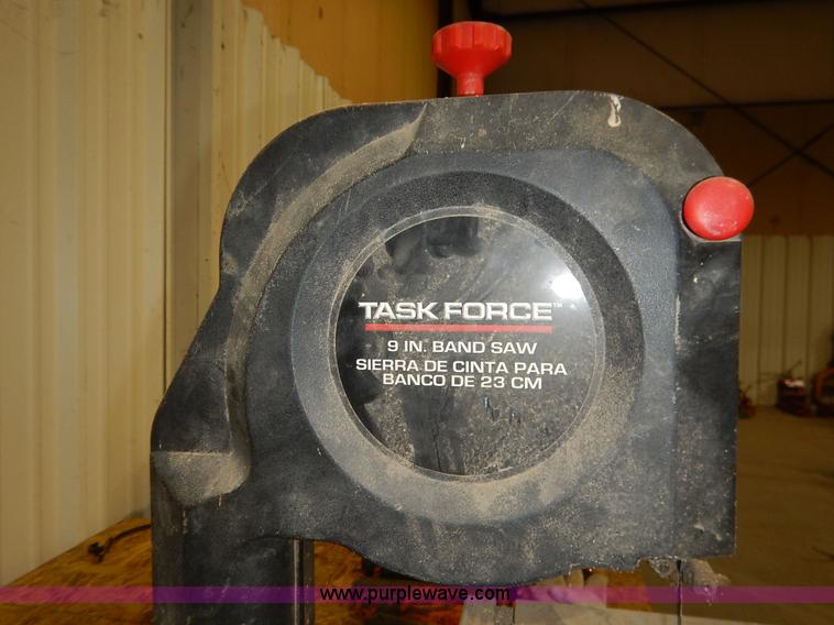 image for item BM9375 Task Force 9" band saw