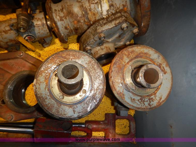 image for item BO9911 TD Williamson tapping equipment