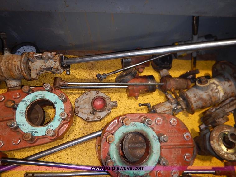 image for item BO9911 TD Williamson tapping equipment