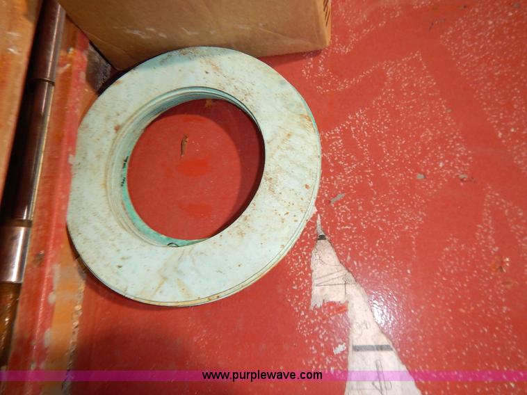image for item BO9911 TD Williamson tapping equipment
