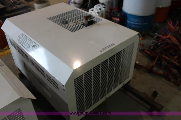 image for item BQ9456 Vanair Viper 70 air compressor
