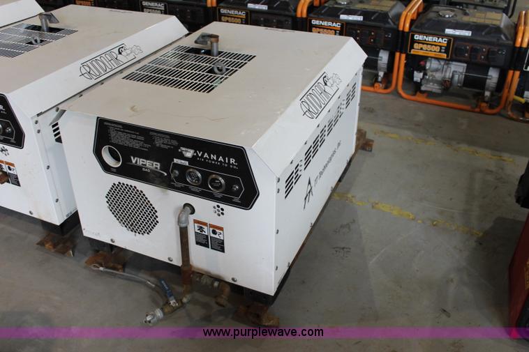 image for item BQ9458 Vanair Viper 70 air compressor