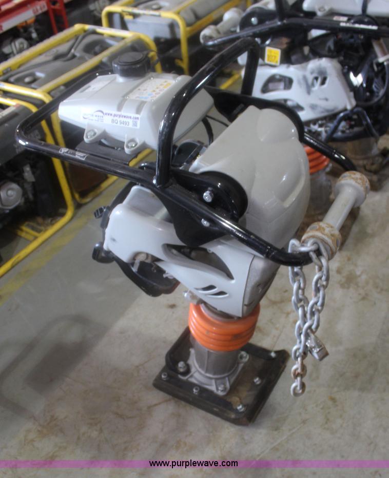 image for item BQ9493 Multiquip Mikasa MTX60HD plate compactor