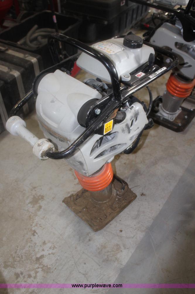 image for item BQ9494 Multiquip Mikasa MTX60HD plate compactor