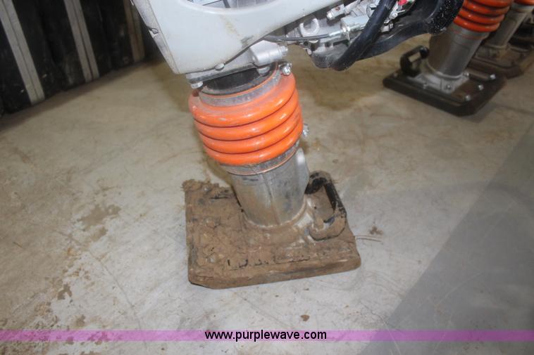 image for item BQ9494 Multiquip Mikasa MTX60HD plate compactor