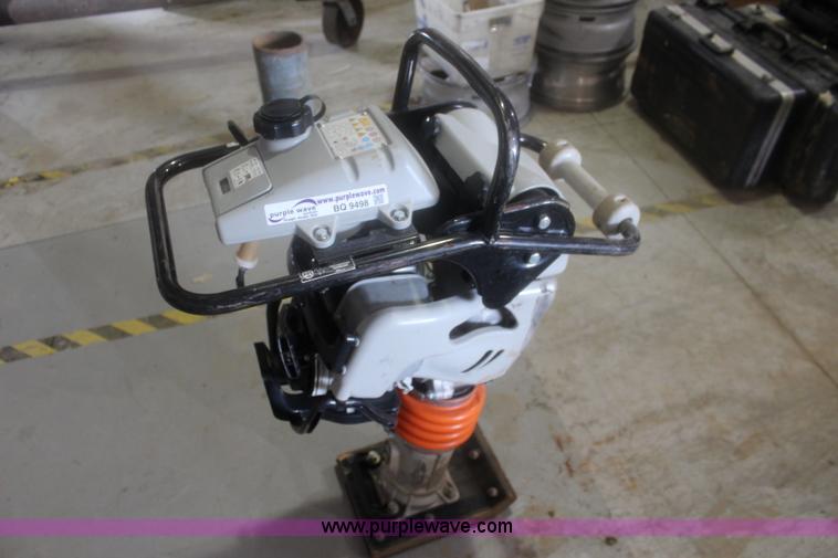 image for item BQ9498 Multiquip Mikasa MTX60HD plate compactor