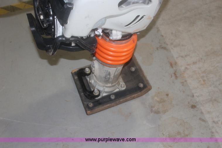 image for item BQ9498 Multiquip Mikasa MTX60HD plate compactor