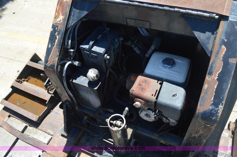 image for item J5762 2001 Talbert lowboy De-Tach equipment trailer