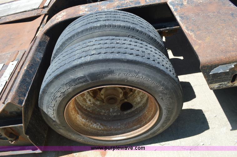 image for item J5762 2001 Talbert lowboy De-Tach equipment trailer