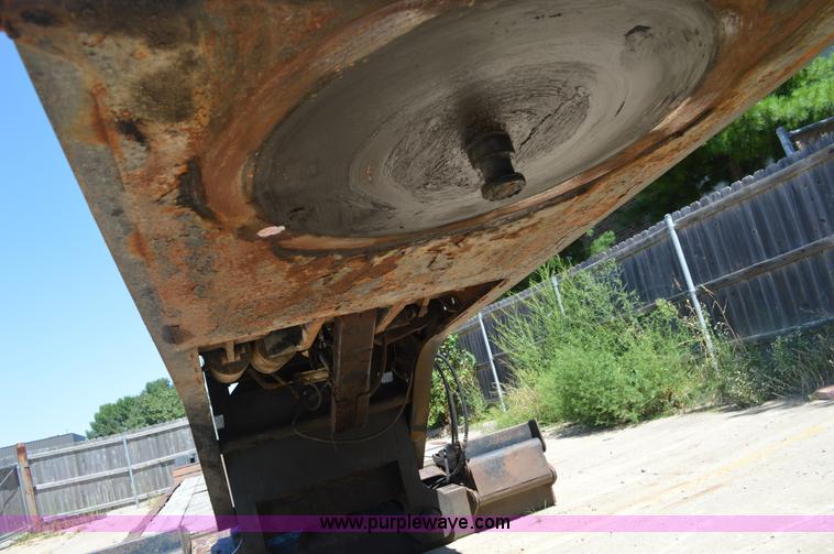 image for item J5762 2001 Talbert lowboy De-Tach equipment trailer