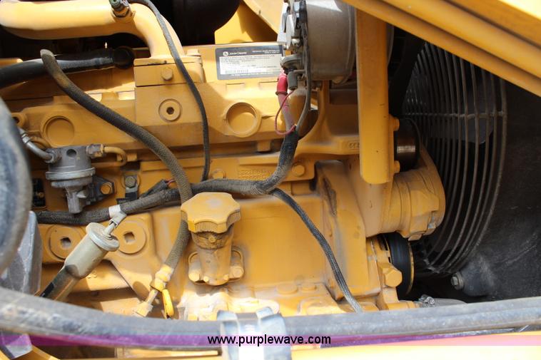 image for item J5851 2006 John Deere 310SG backhoe