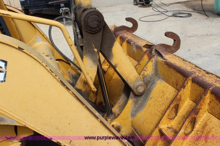 image for item J5851 2006 John Deere 310SG backhoe